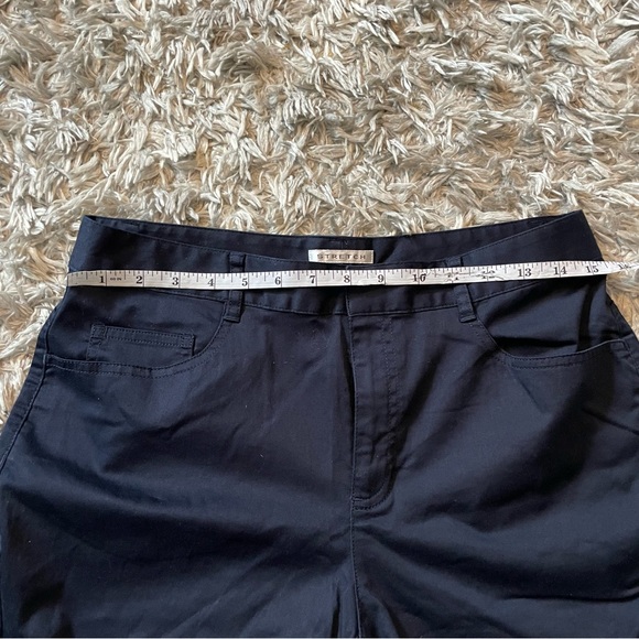Villager Sport A Liz Claiborne Company women’s size 10 stretch pant navy blue - Picture 5 of 6